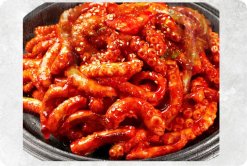 Vietnam Frozen Grill Seasoned Cut Poulp Squid on Display for B2B Seafood Buyers