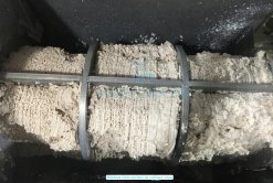 Vietnam Frozen Hairtail Surimi During Refining Stage