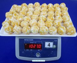 Vietnam Frozen Breaded Shrimp Ball After IQF Freezing – View 2